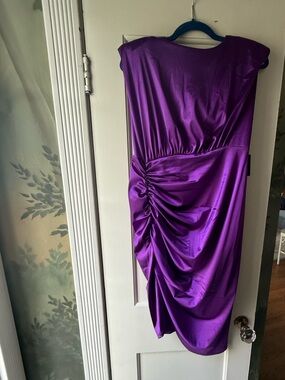 💜Express Satin Ruched Cocktail Dress – Purple | Size Large | NWT